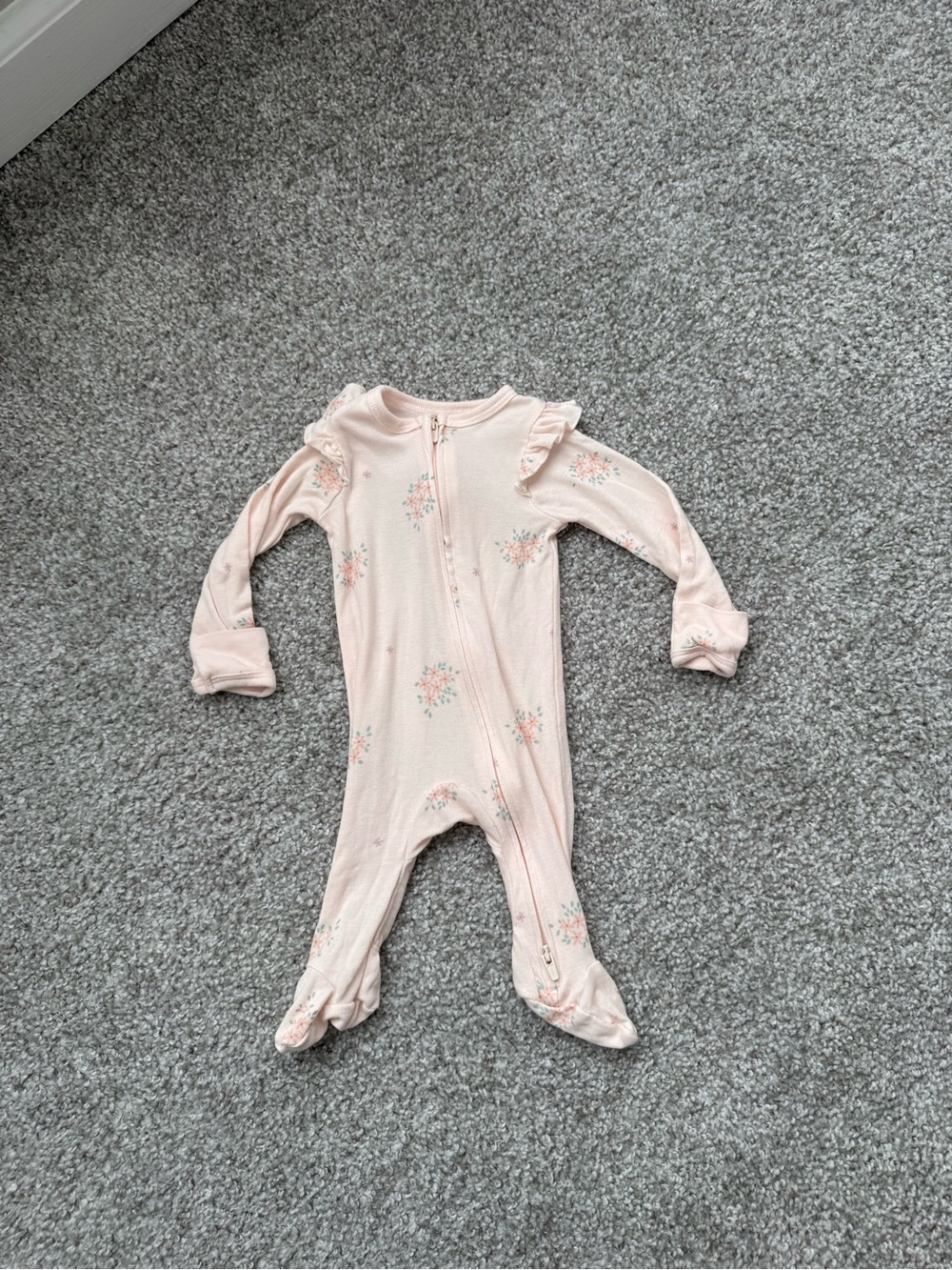 ✨Cloud Island- Soft Pink Floral Baby One-Piece Zipper Footie✨